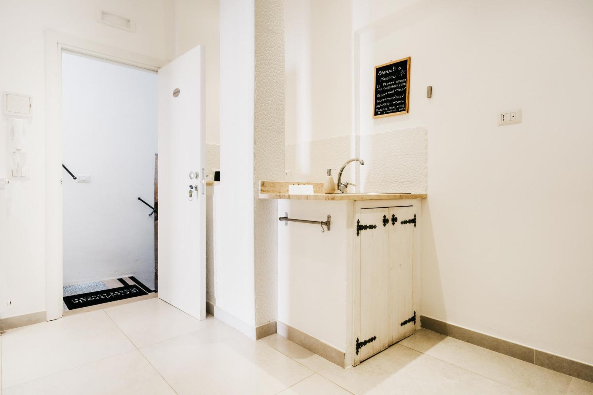 Le Contrade Chiasso Cafaro Hotel Monopoli Exterior foto